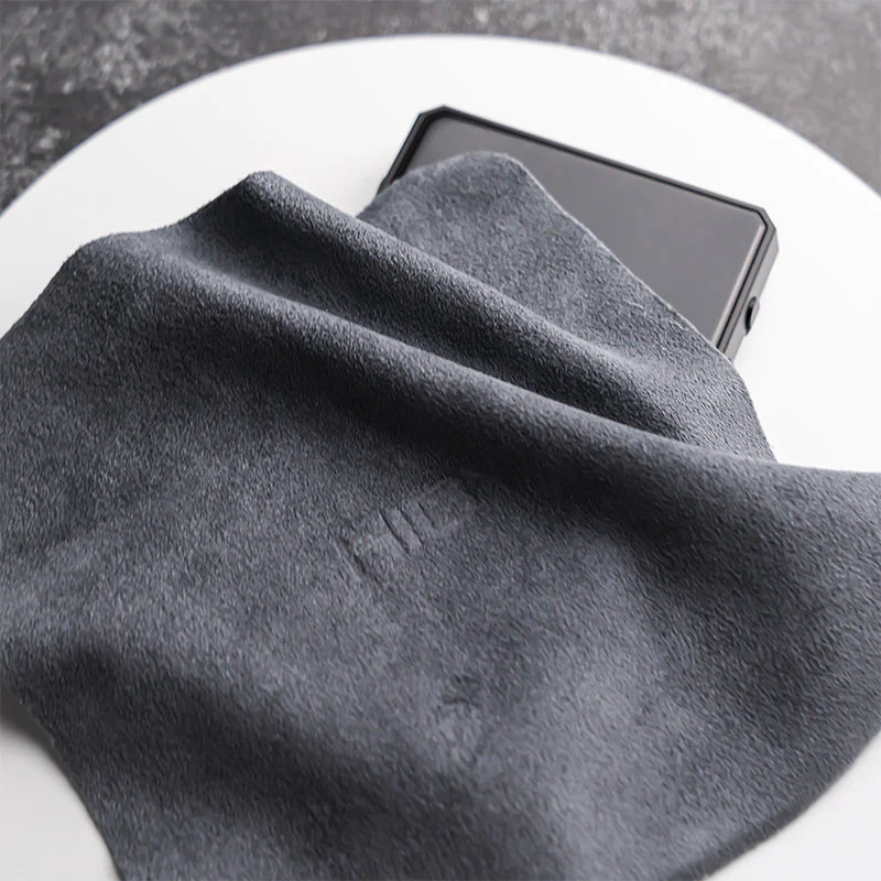 Mircofiber cleaning cloth - Image 3